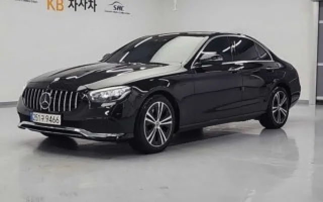 인천신용회복중고차전액할부 E-클래스 W213 E250 아방가르드 매물 사진 15 - 2022/01 38,150km